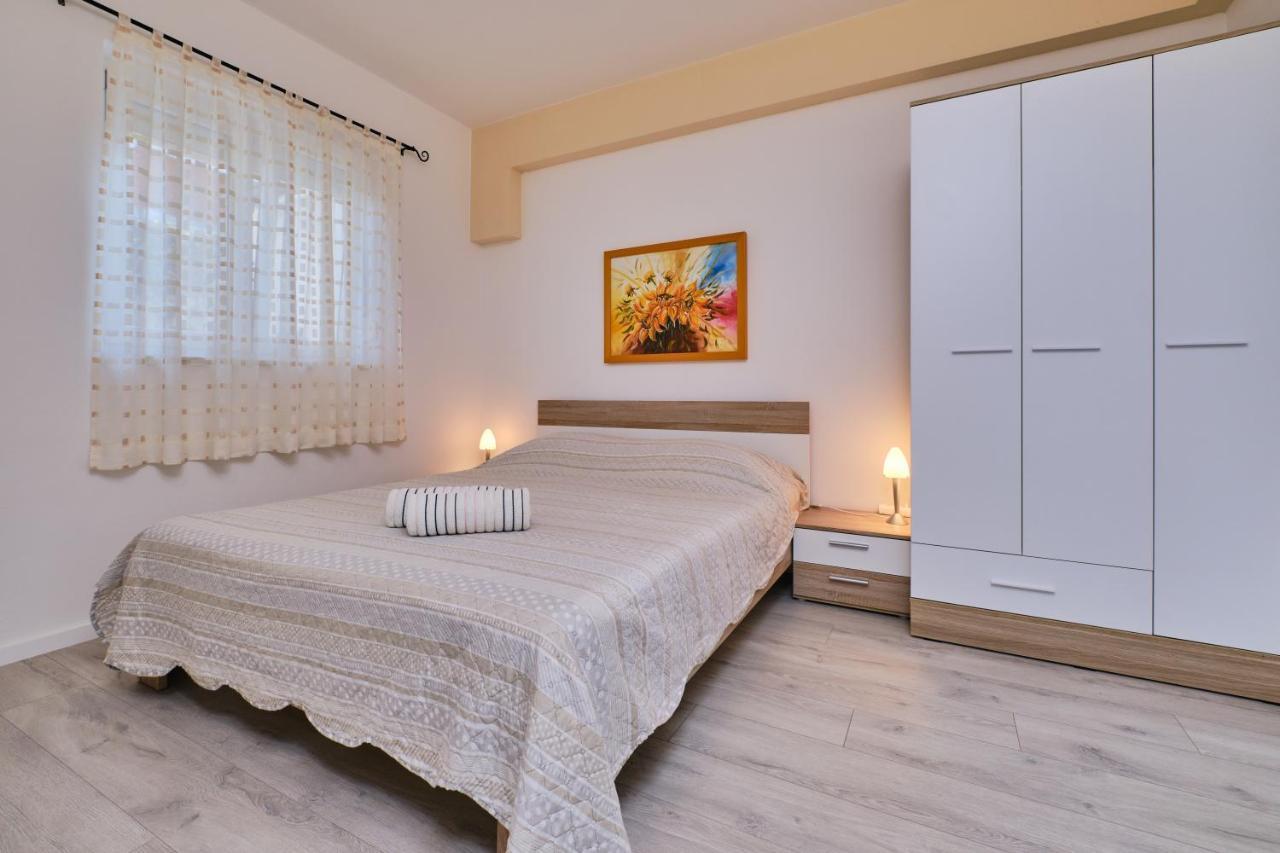 Beautiful Apartments Ksenija Mali Lošinj Exterior foto
